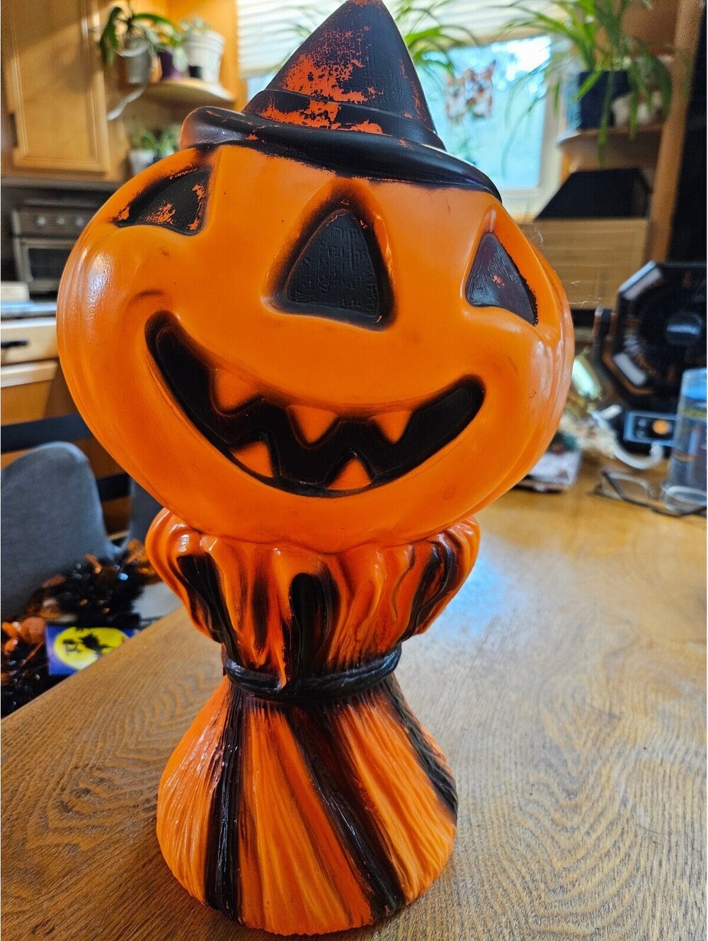 Vintage 1969 Empire Plastic Corp. Pumpkin on Haystack